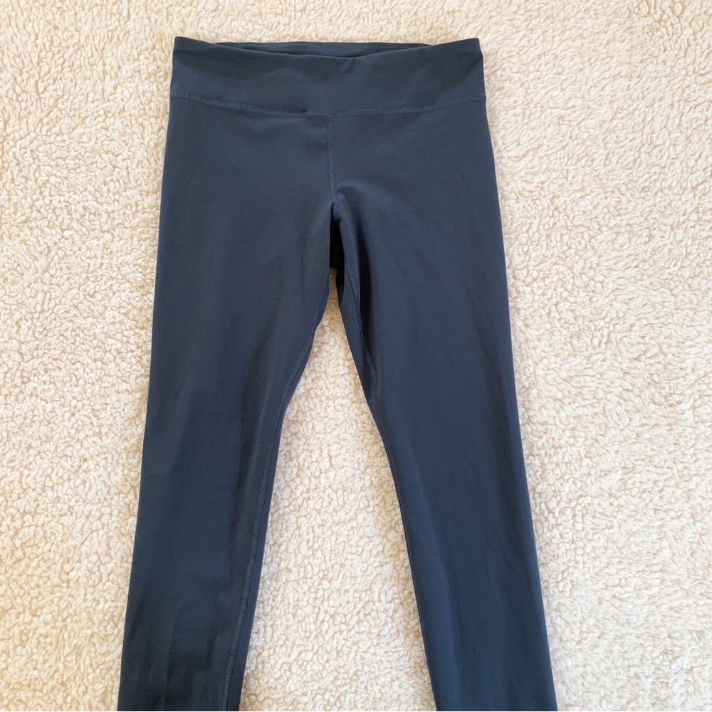 Black under armor size small leggings